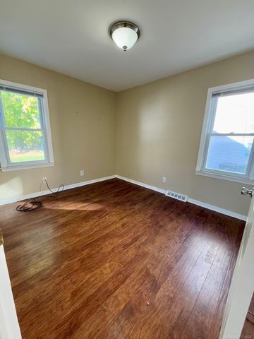 715 Donald Avenue, Royal Oak, MI 48073