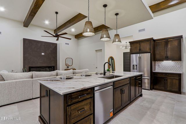 5644 RIO BONITO Circle, El Paso, TX 79932