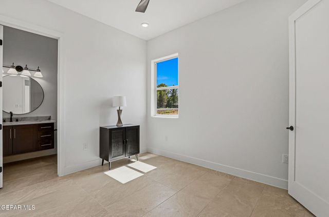 5644 RIO BONITO Circle, El Paso, TX 79932