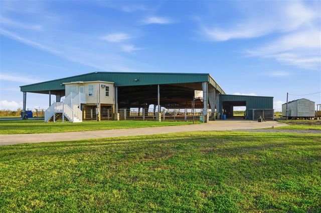 2400 Hwy 384, Bell City, LA 70630