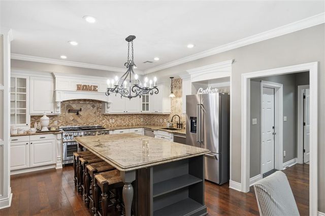 2400 Hwy 384, Bell City, LA 70630