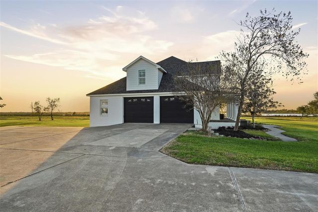 2400 Hwy 384, Bell City, LA 70630