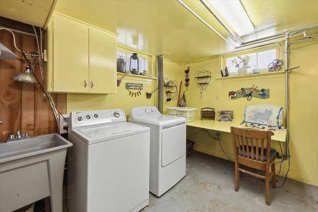 4023 N Hawthorne St, Spokane, WA 99205