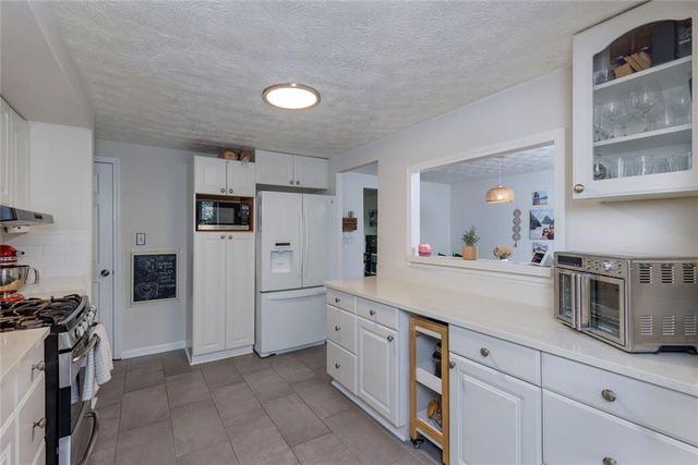 3559 Oak Knoll Drive, Marietta, GA 30068