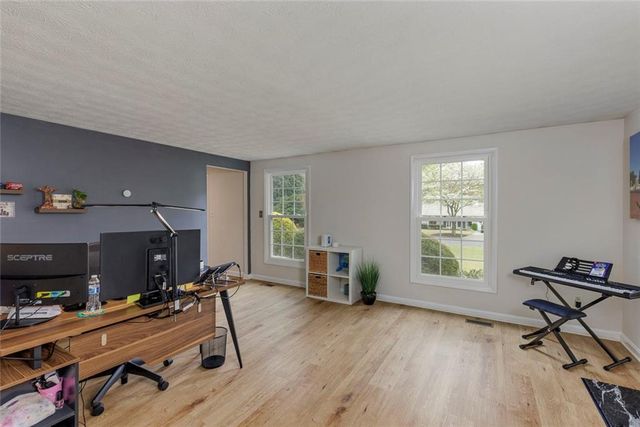 3559 Oak Knoll Drive, Marietta, GA 30068