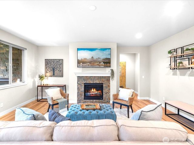 32781 NE 52nd Street, Carnation, WA 98014