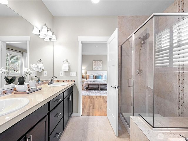 32781 NE 52nd Street, Carnation, WA 98014