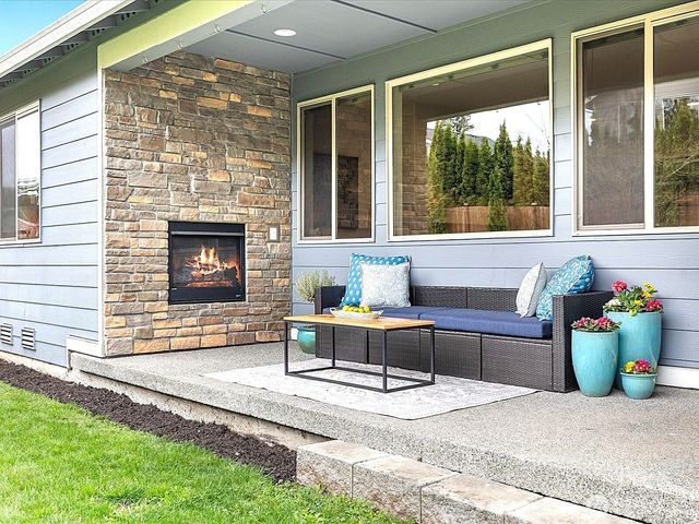 32781 NE 52nd Street, Carnation, WA 98014