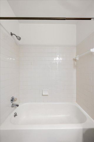 761 Clubhouse Drive, Ypsilanti, MI 48197