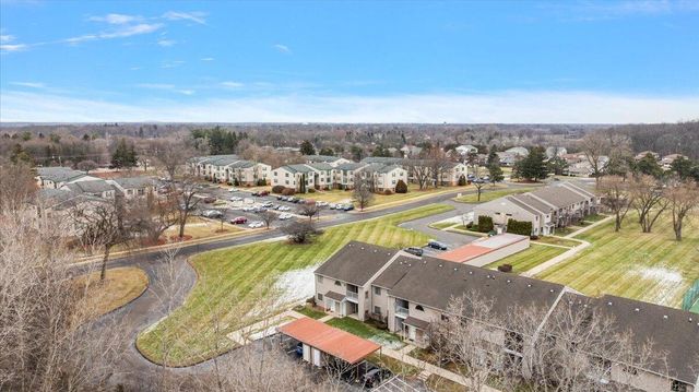 761 Clubhouse Drive, Ypsilanti, MI 48197