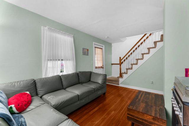 34 Eldridge Street, Manchester, CT 06040