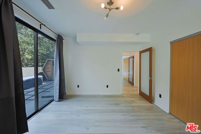 2230 Glendale Boulevard, Los Angeles, CA 90039