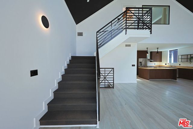 2230 Glendale Boulevard, Los Angeles, CA 90039