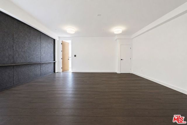 2230 Glendale Boulevard, Los Angeles, CA 90039