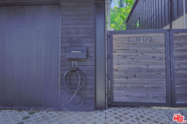 2230 Glendale Boulevard, Los Angeles, CA 90039