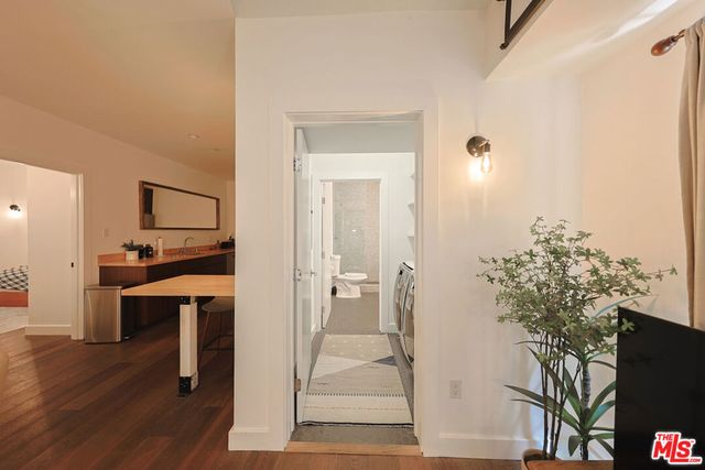 2230 Glendale Boulevard, Los Angeles, CA 90039