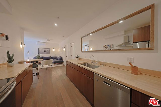 2230 Glendale Boulevard, Los Angeles, CA 90039