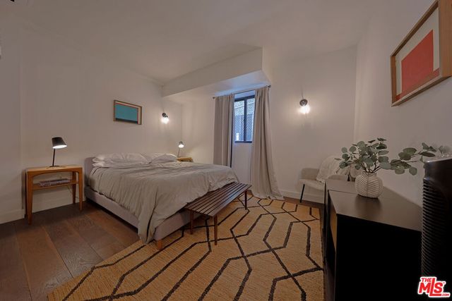 2230 Glendale Boulevard, Los Angeles, CA 90039
