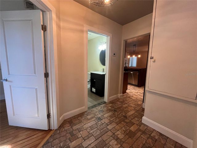 230 S CENTER STREET, Pierson, FL 32180