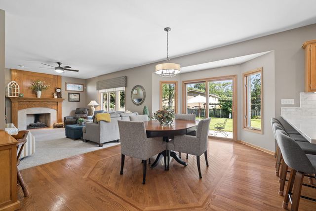 1808 Russell Drive, Lisle, IL 60532