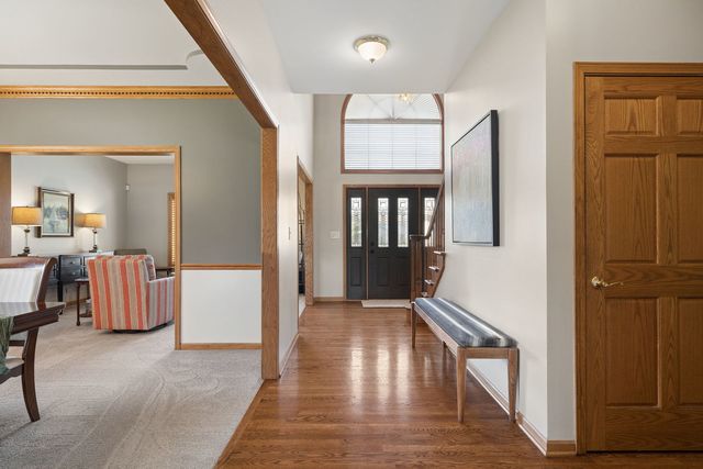 1808 Russell Drive, Lisle, IL 60532