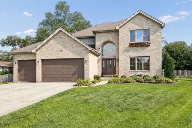 1808 Russell Drive, Lisle, IL 60532