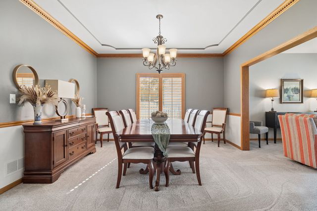 1808 Russell Drive, Lisle, IL 60532
