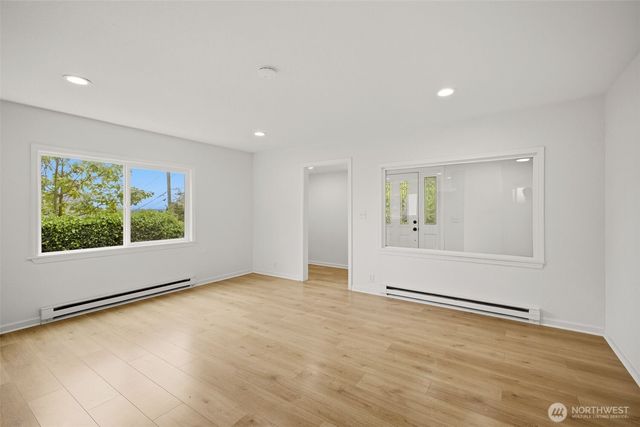 2604 S 122nd Street, Seattle, WA 98168