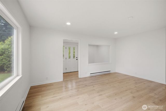 2604 S 122nd Street, Seattle, WA 98168