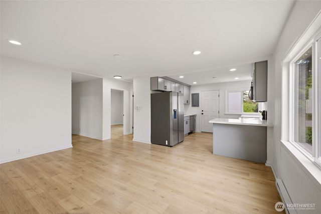 2604 S 122nd Street, Seattle, WA 98168
