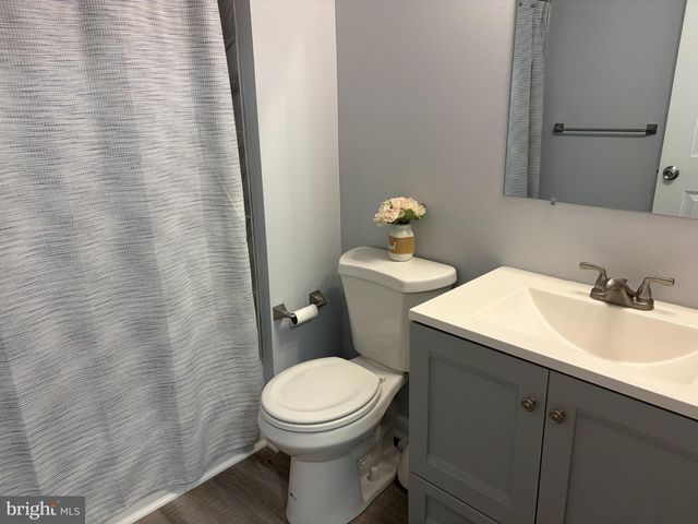 2420 SUNSET AVE, Williamstown, NJ 08094