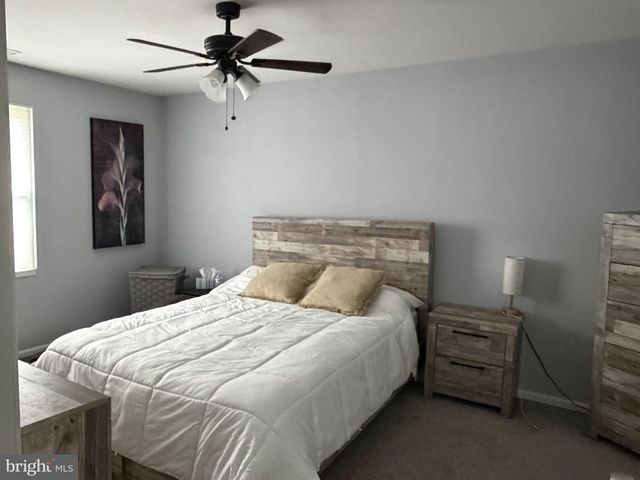2420 SUNSET AVE, Williamstown, NJ 08094