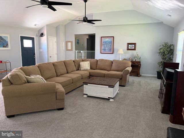 2420 SUNSET AVE, Williamstown, NJ 08094
