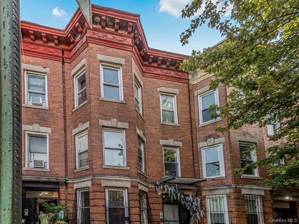 514 E 188th Street, Bronx, NY 10458 — photo 2