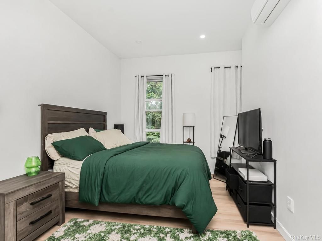 514 E 188th Street, Bronx, NY 10458 — photo 5