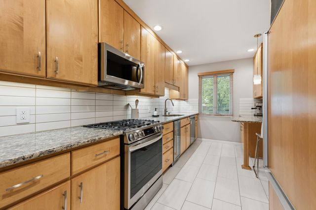 2693 Bryden Road, Columbus, OH 43209
