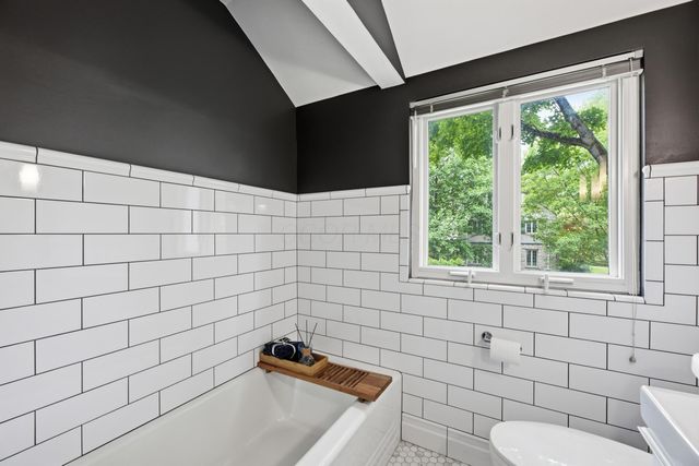 2693 Bryden Road, Columbus, OH 43209
