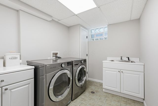 2693 Bryden Road, Columbus, OH 43209