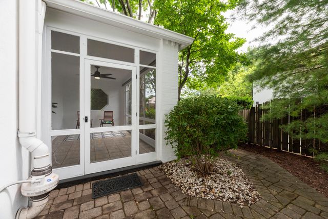 2693 Bryden Road, Columbus, OH 43209