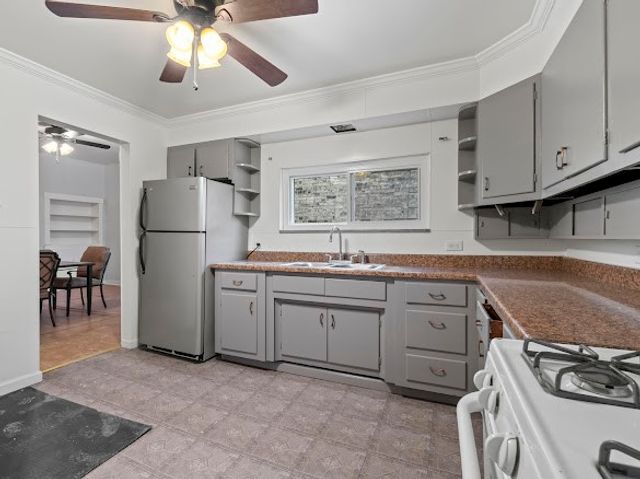 5106-5108 2nd Avenue, Hazelwood, PA 15207