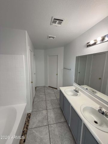 1261 E DUST DEVIL Drive, San Tan Valley, AZ 85143