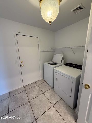 1261 E DUST DEVIL Drive, San Tan Valley, AZ 85143
