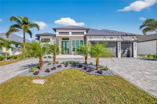 3617 Embers PKWY W, Cape Coral, FL 33993