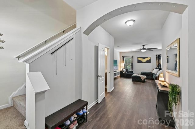 2206 Turtle Point Road, Charlotte, NC 28262