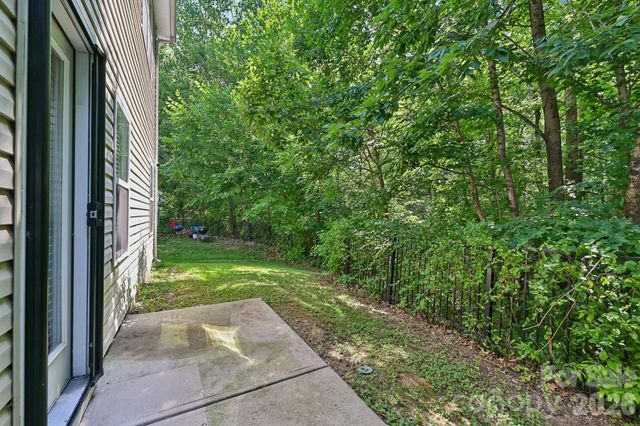 2206 Turtle Point Road, Charlotte, NC 28262