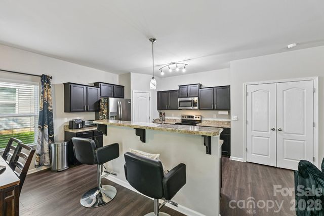 2206 Turtle Point Road, Charlotte, NC 28262