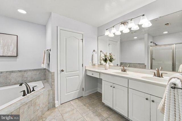 100 FINCH DR, Prince Frederick, MD 20678