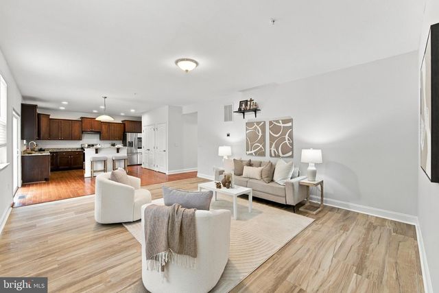 100 FINCH DR, Prince Frederick, MD 20678