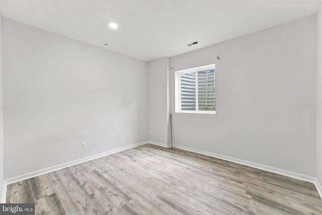 100 FINCH DR, Prince Frederick, MD 20678