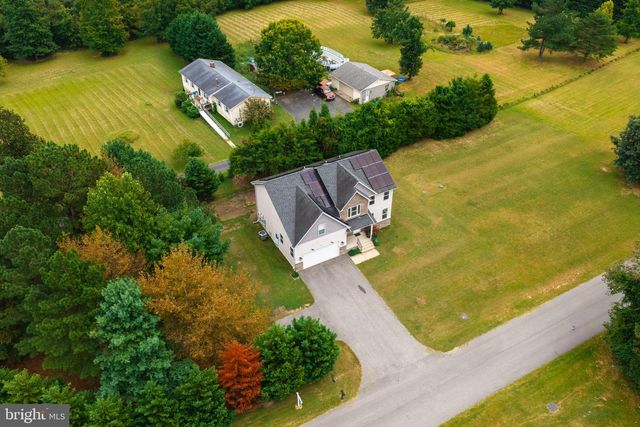 100 FINCH DR, Prince Frederick, MD 20678